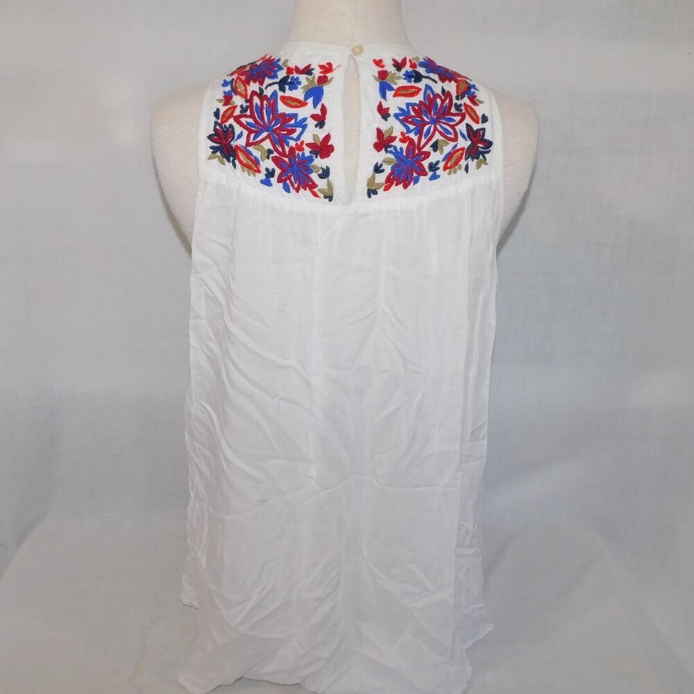 Aritzia Wilfred White Floral Embroidered Sleeveless Tank Top Womens S Flowy - Picture 8 of 9